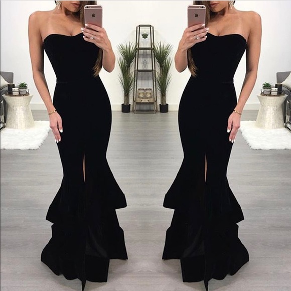 Dresses & Skirts - Black Velvet Gown